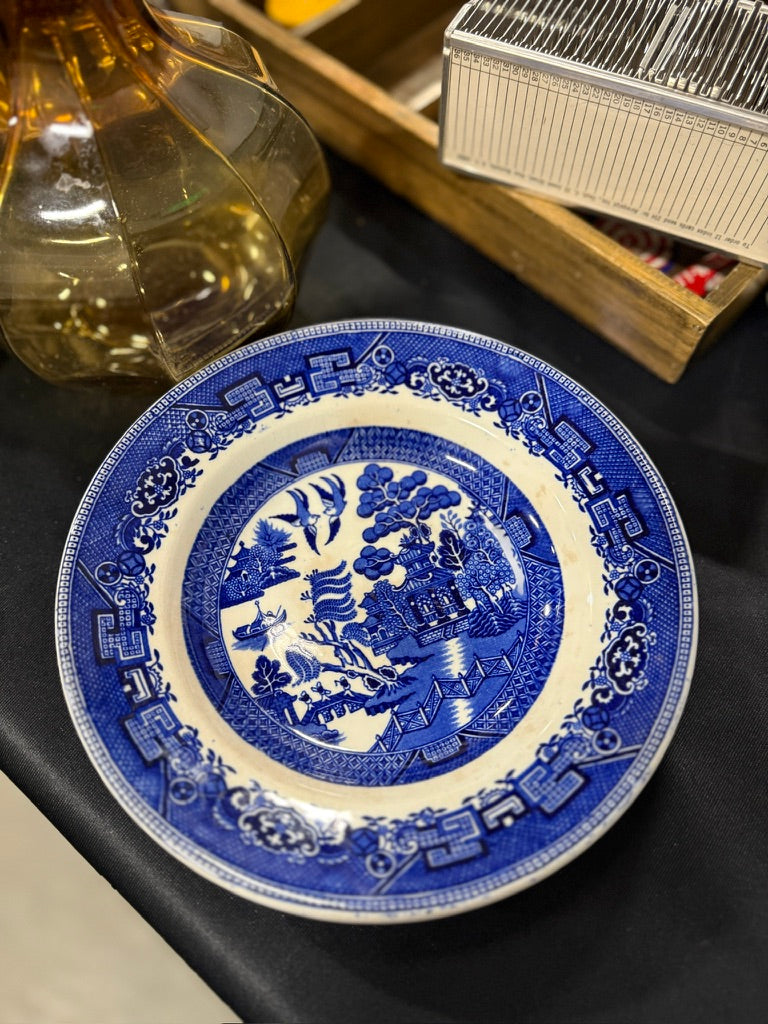 Antique John Maddock & Sons Willow Blue Vitrified Bowl, Circa 1896–1930s