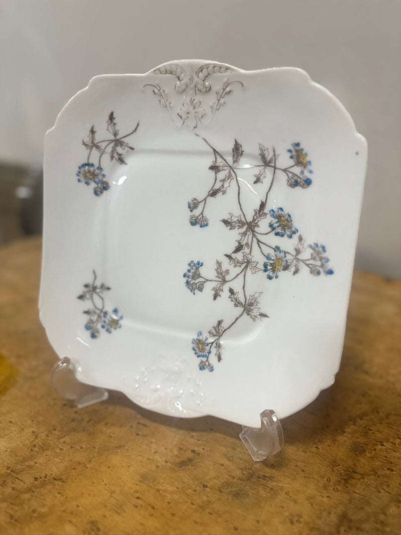 Charles Field Haviland “GDM” Floral Cabinet Plate, Limoges France, c. 1891-1900