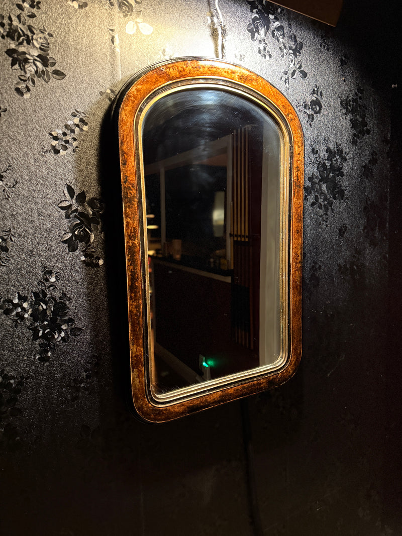 Antique Arched Faux-Burl Mirror (c.1890–1910) – Original Patina & Early Silvered Glass