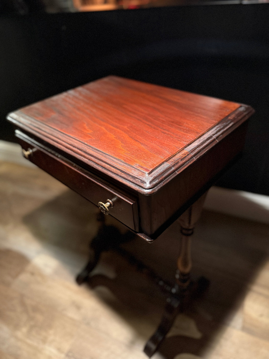 Mahogany turned-leg side table, c. 1940s, with a warm, sealed wood finish