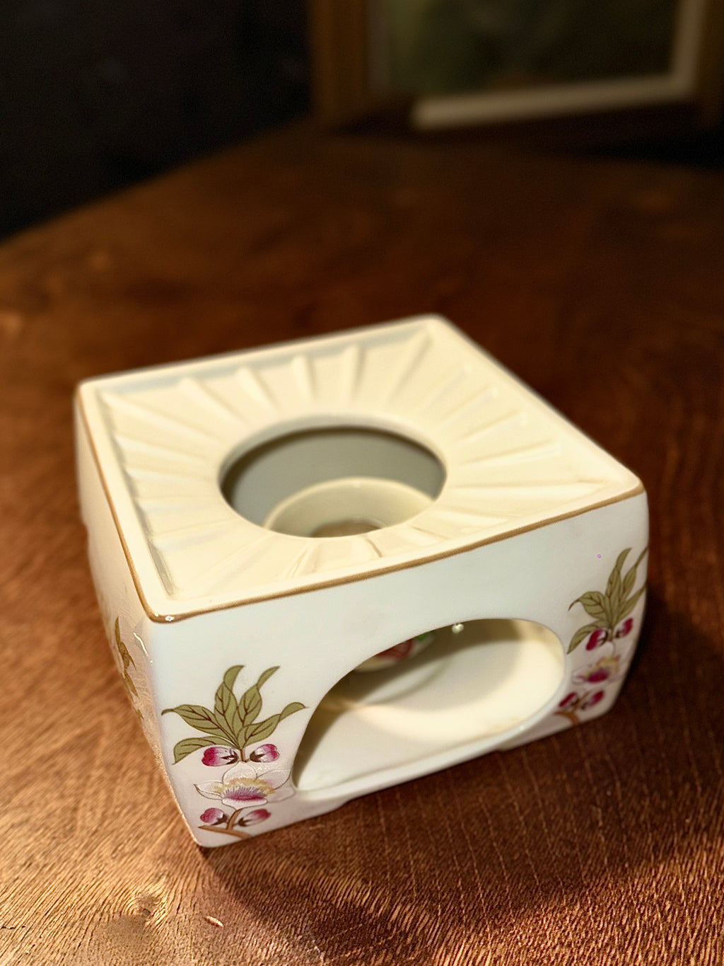 Mid-Century Stafford Porcelain Warming Stand, Japan