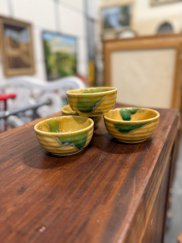 Vintage Japanese Amber Green Drip Glaze Bowls, Set of 4, c. 1925–1955