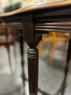 Hannahs Walnut Oval Pie Crust Occasional Table, Kenosha, c. 1920–1935