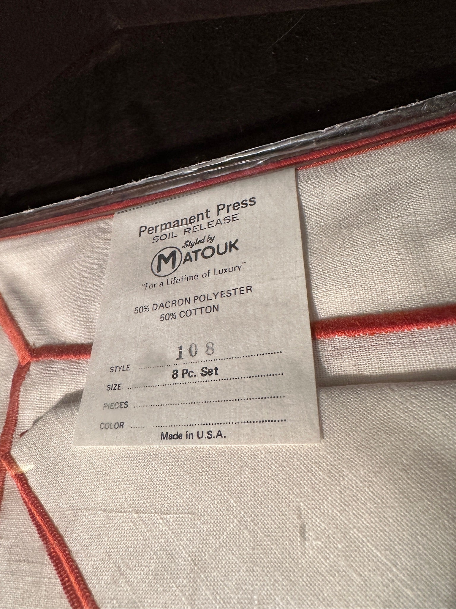 Unopened 1960s Matouk 8-Piece Table Linen Set