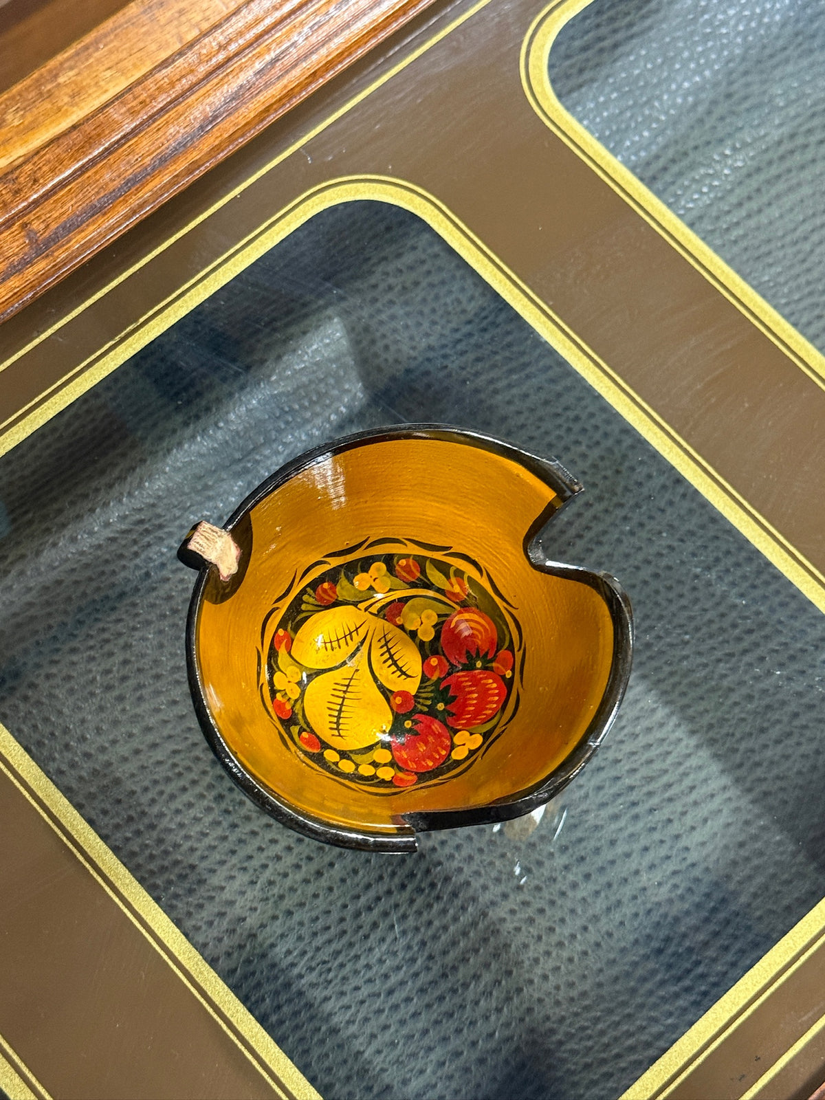 Russian Khokhloma Lacquered Wooden Dish, Gold Ground with Strawberries and Rowan over Black, Turned and Hand-Painted, c. 1960–1985
