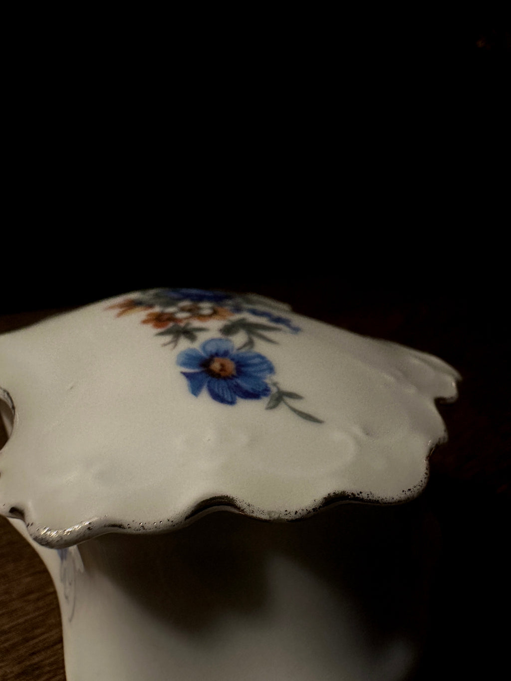 Vintage Altrohlau CMR Czechoslovakia Porcelain Trinket Box with Scalloped Lid