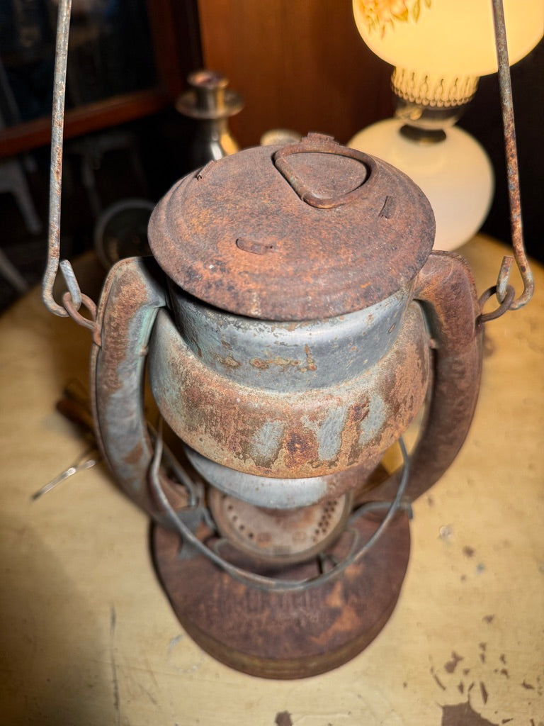 Vintage Embury No. 2 Air Pilot Kerosene Lantern, c. 1939–1953