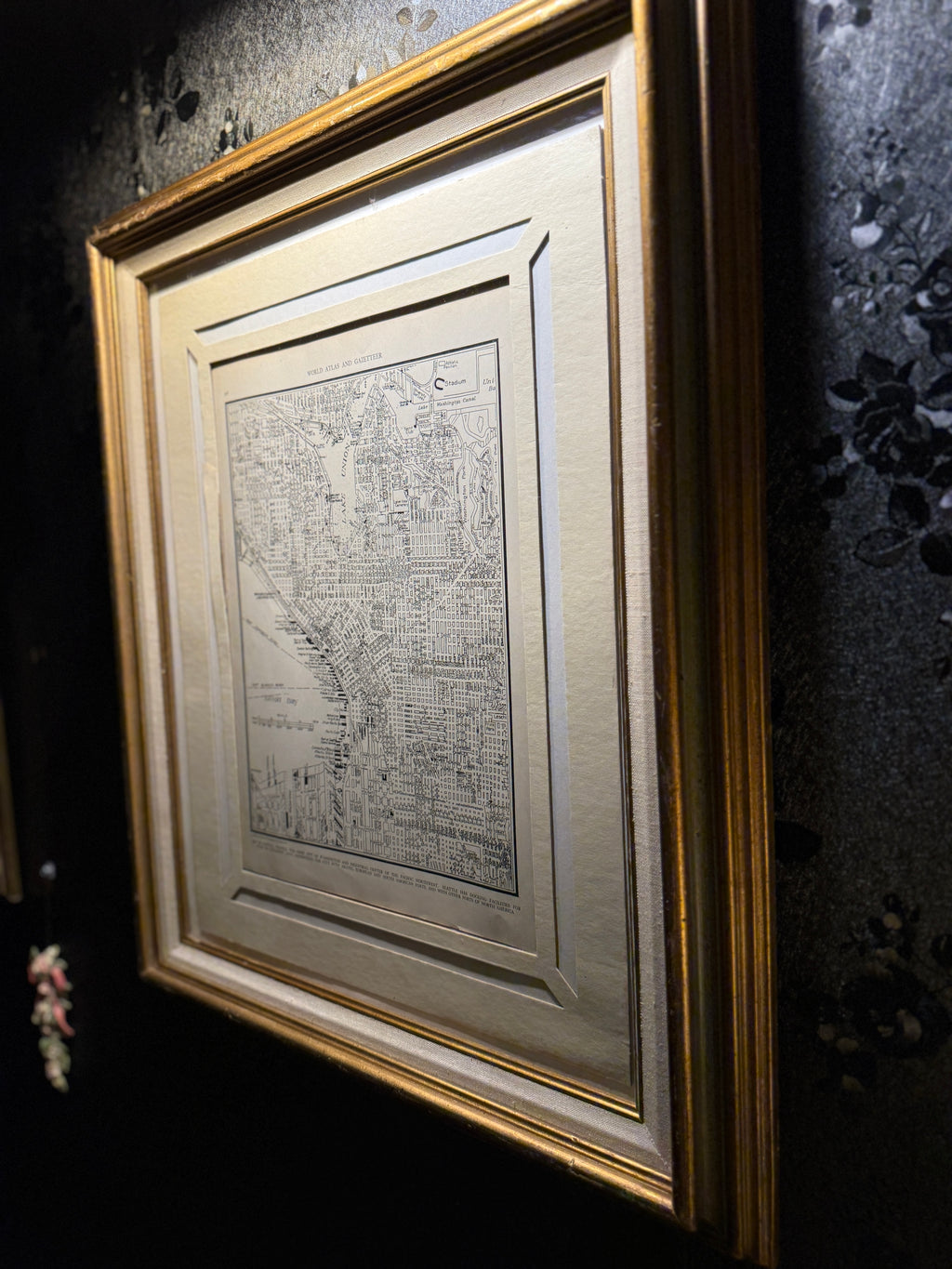 1939 Collier’s Atlas Map of Central Seattle – Antique Framed Original Print