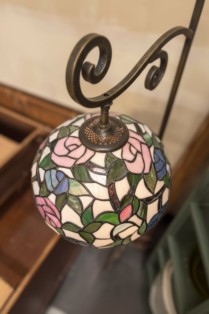 Early 20th Century Tiffany-Style Art Nouveau Floral Stained Glass Bridge Floor Lamp, c. 1920s–1940s