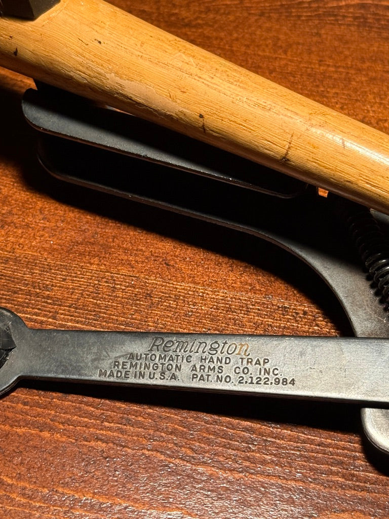 c.1930s Remington Clay Pigeon Thrower Skeet Trap – Patented Steel & Wood Launcher