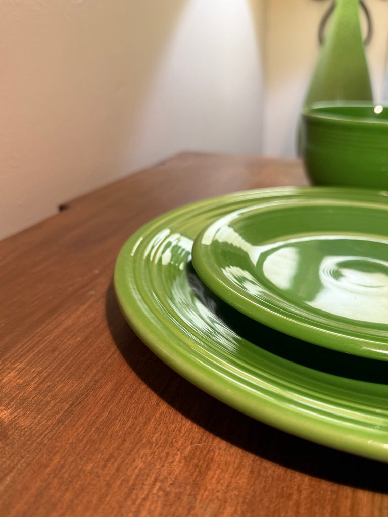 Fiesta Green Dinnerware Set (c. 1936–1951) | Homer Laughlin Earthenware