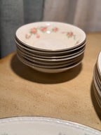 Homer Laughlin “Eggshell Georgian” Dinner Service, 40 Pieces (c. 1944)