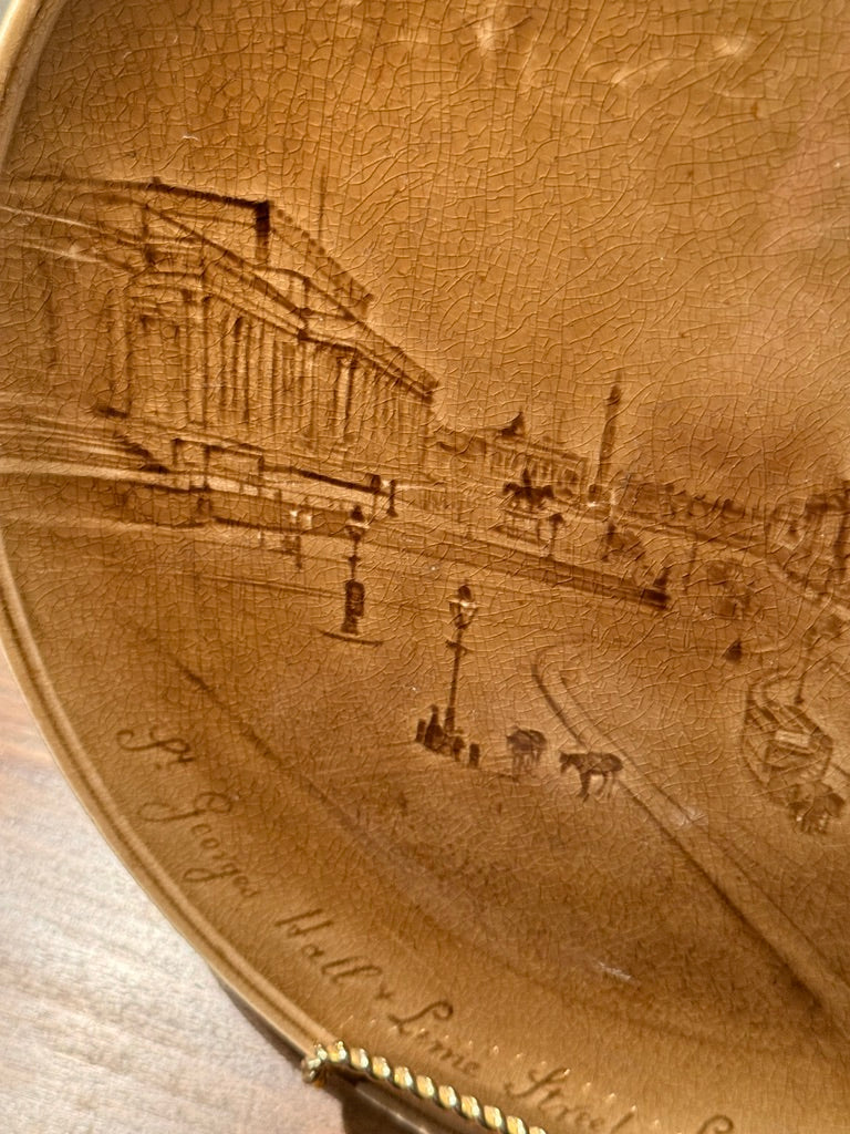 French Souvenir Transferware Plate Depicting St. George’s Hall, Liverpool, c. 1900–1920