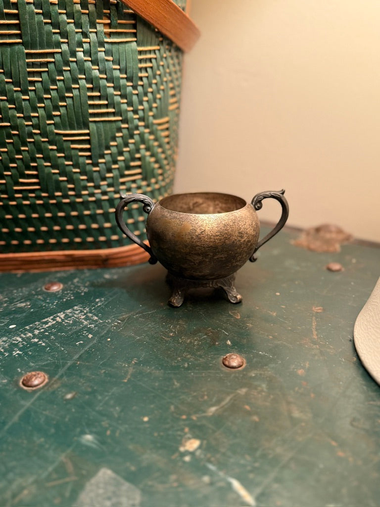 Vintage FB Rogers Silver Co Sugar Bowl 1224 – Silverplate Tripod Footed Creamer c. late 1940s-50s