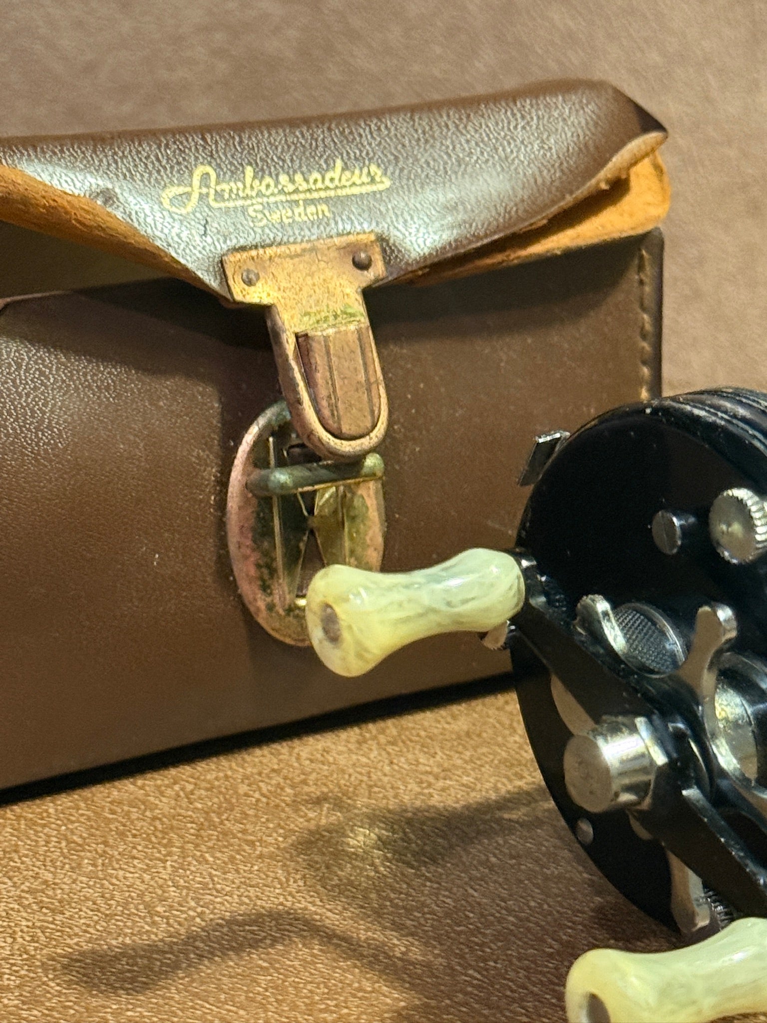 Vintage Ambassadeur 5000C Fishing Reel w/ Leather Case (c.1950s)