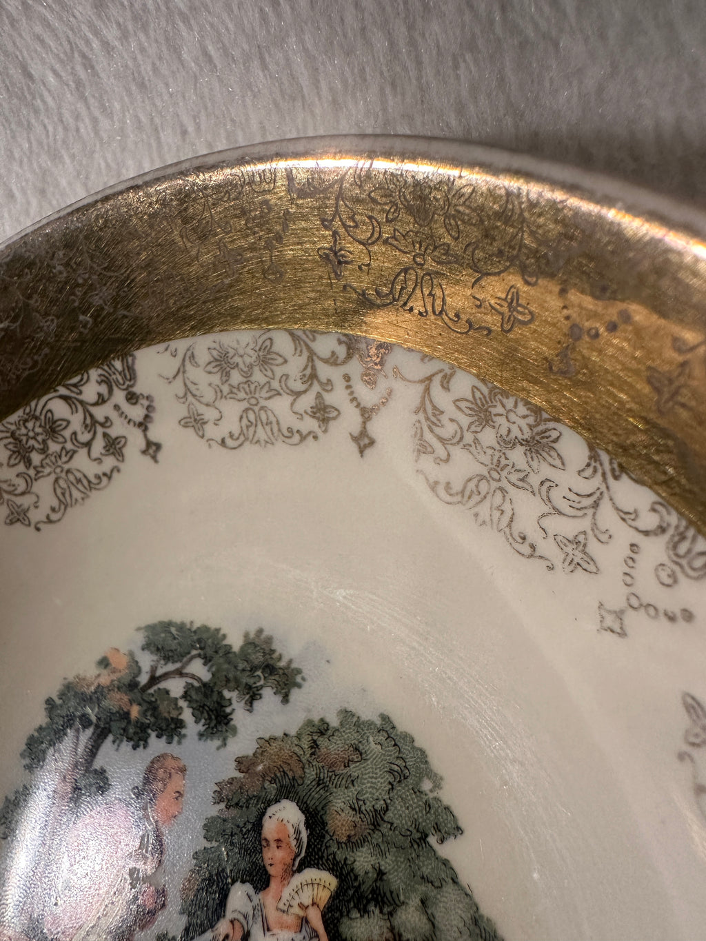Sabin Crest-O-Gold 22K Porcelain Handled Tray & Bowl Set, c. 1940s–1960s