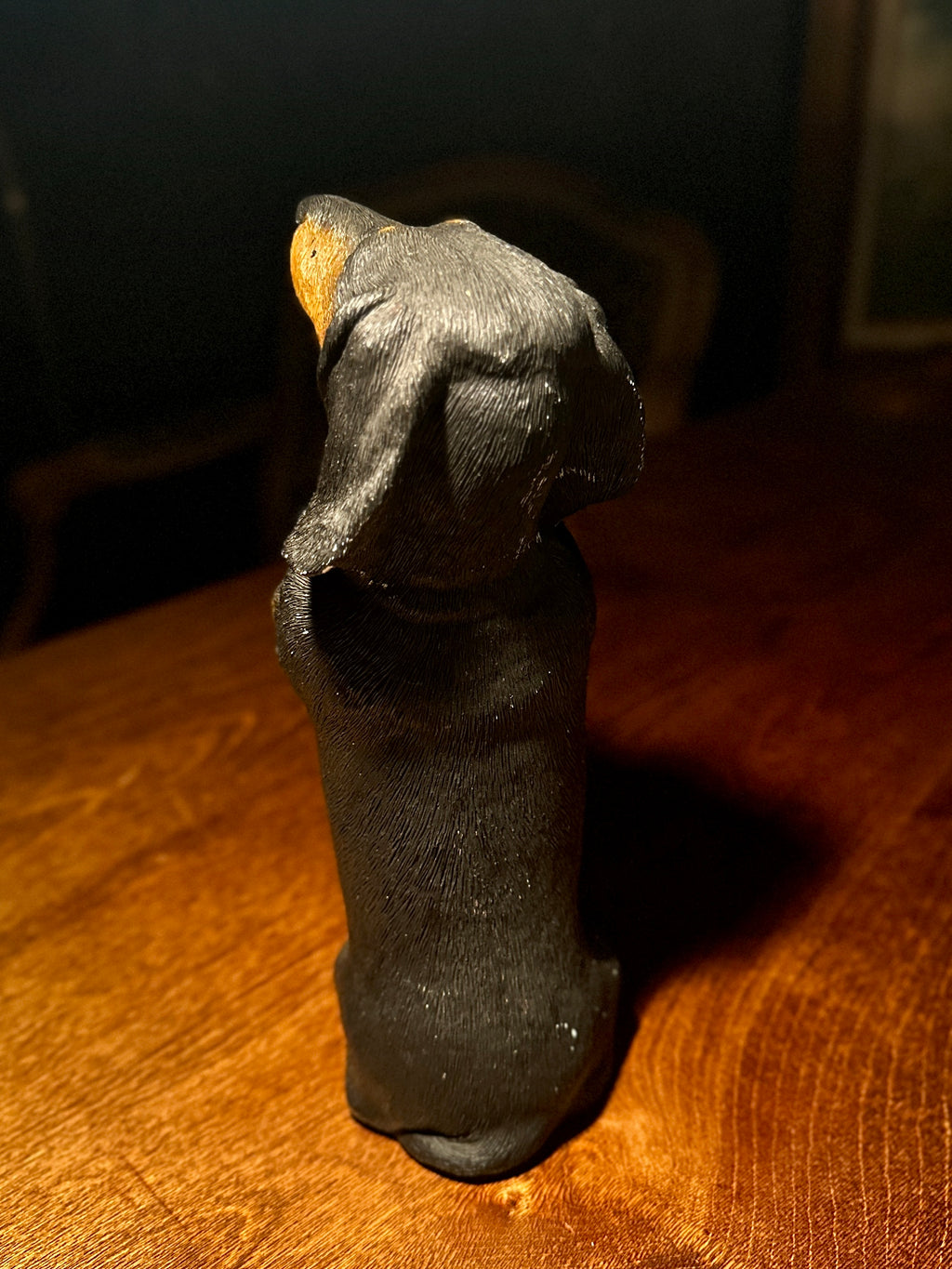 "Sitting Pretty" Sandicast Dachshund Figurine | Hand-Cast Resin Dog Sculpture, 1990