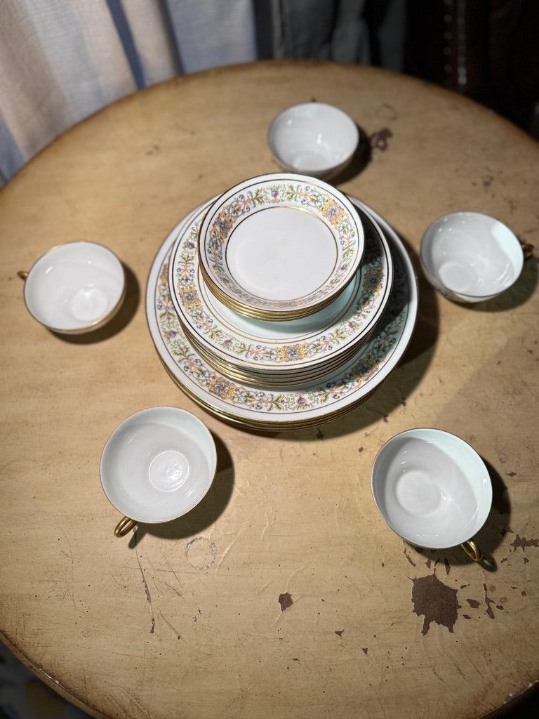Wm. Guérin & Co. Limoges Porcelain Service, France (c. 1900–1925)