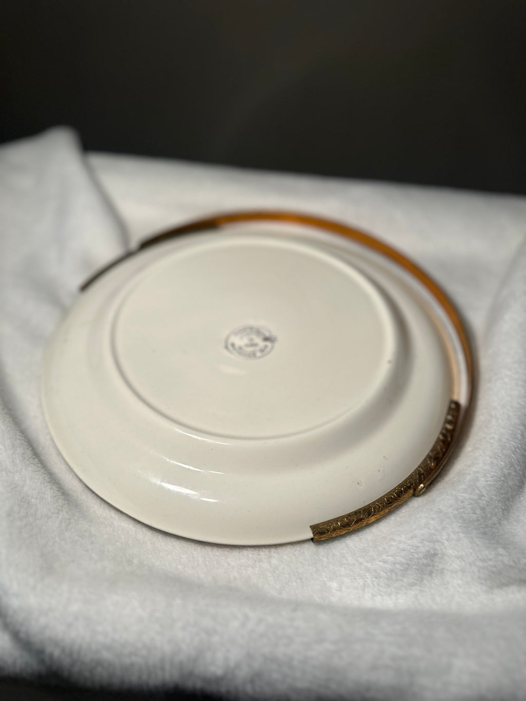 Sabin Crest-O-Gold 22K Porcelain Handled Tray & Bowl Set, c. 1940s–1960s