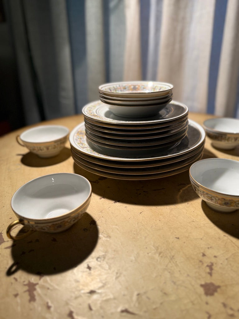 Wm. Guérin & Co. Limoges Porcelain Service, France (c. 1900–1925)