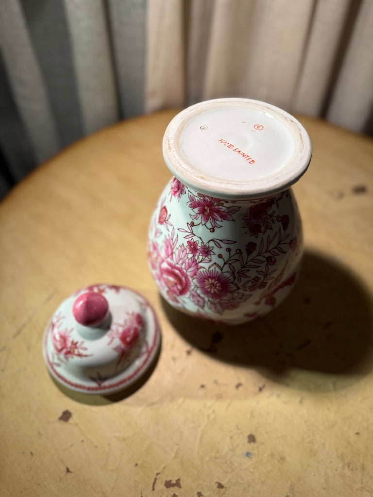 Chinese Famille Rose Lidded Jar, Late Republic c. 1940–1955