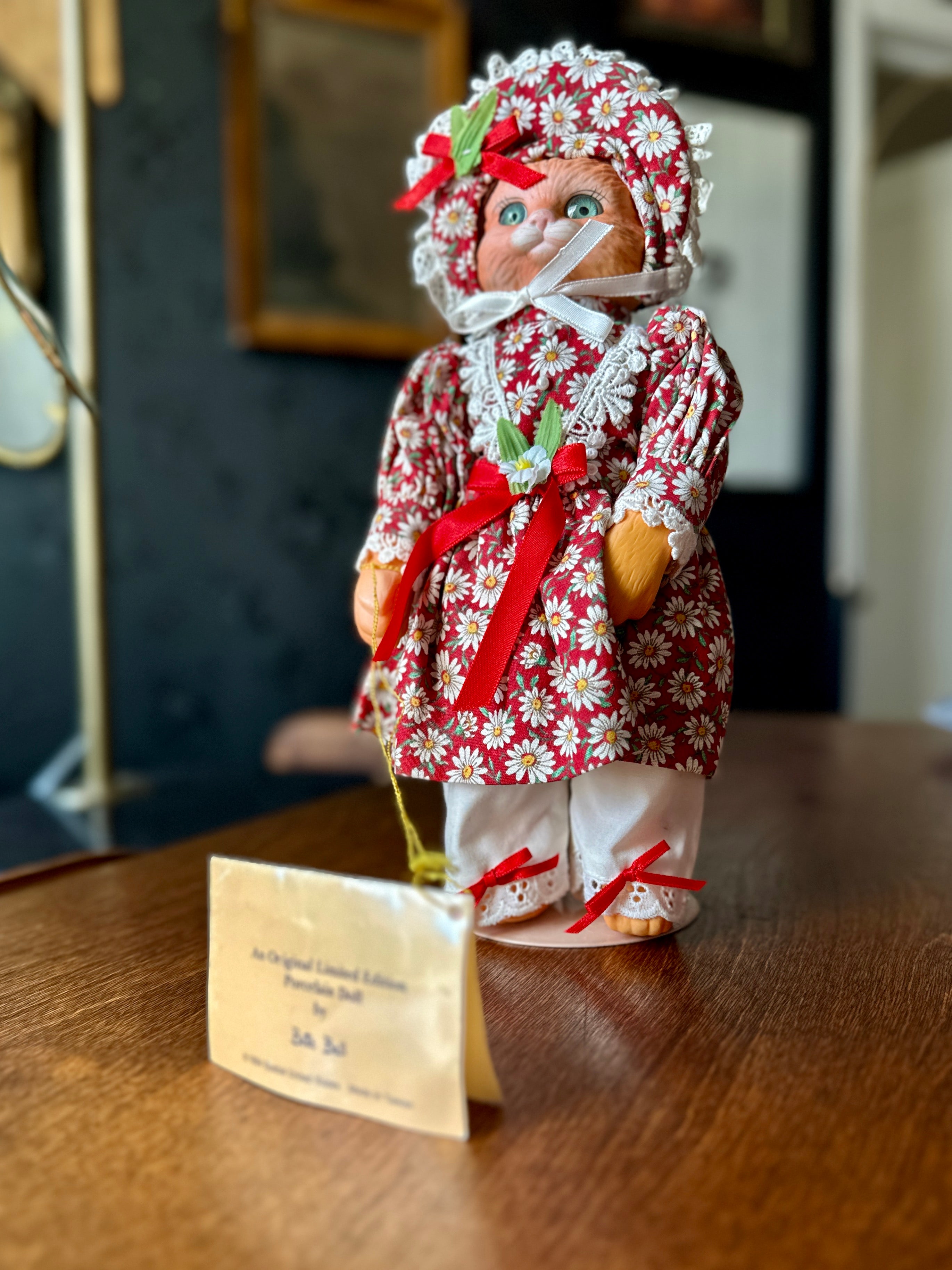 Betty Jane Carter “Bonnet Belle Cats” Porcelain Doll, Ms. Purry Peaches, 1994 | Curated Reduction