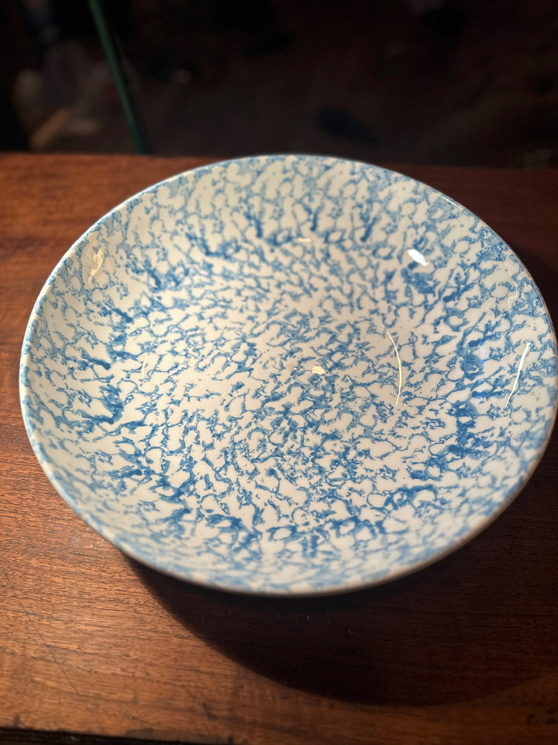 Italian Sponge-Decorated Blue and White Charger, Hand-Sponged Across the Whole Face, Impressed Crook-and-Star Mark, c. 1965–1985