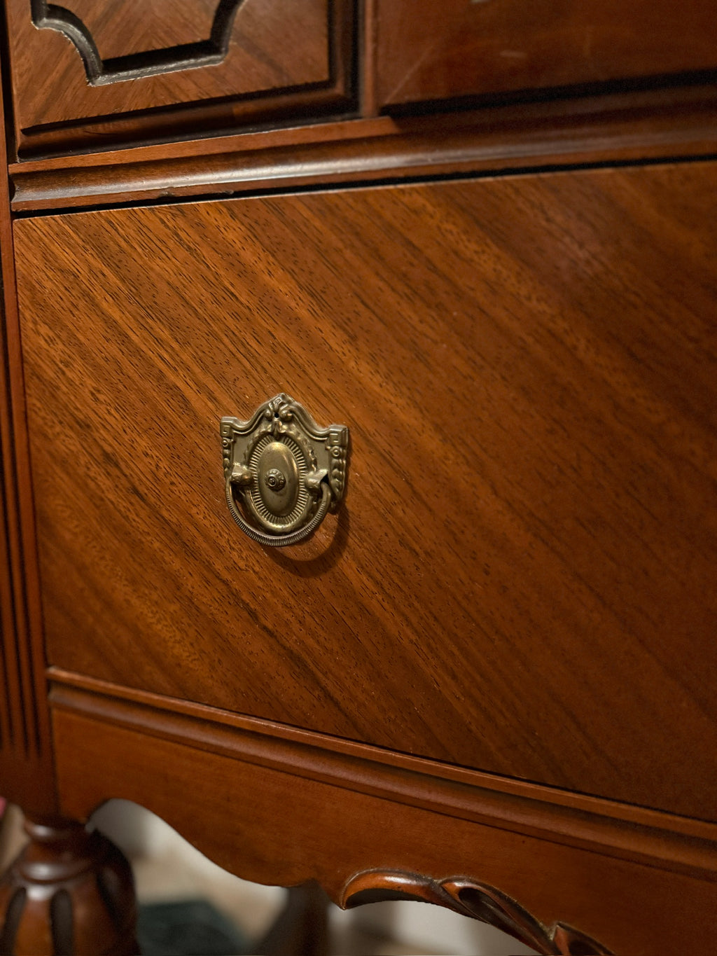 Federal American Revival Mahogany Vitrine Cabinet, American, c. 1925-1945