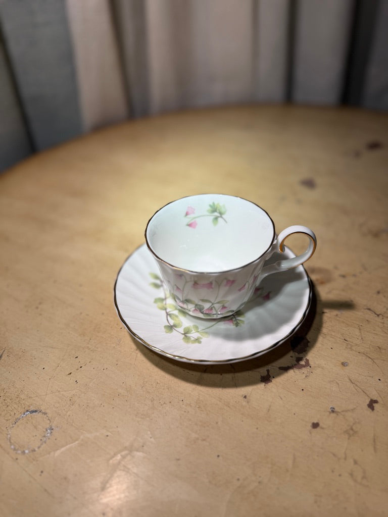 Heirloom Fine Bone China Teacup & Saucer, England (c. 1970–1985)