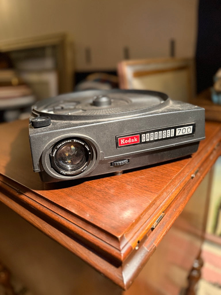 Vintage Kodak Carousel 700 Slide Projector In Original Packaging | Iconic Mid-Century Décor
