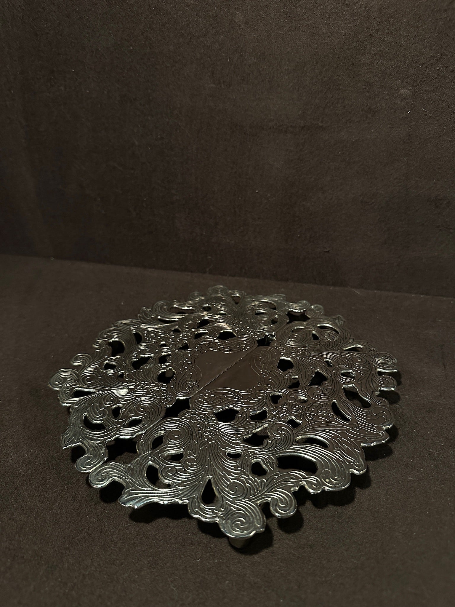 Vintage Expandable Silver-Plated Filigree Trivet (Mid-20th Century)