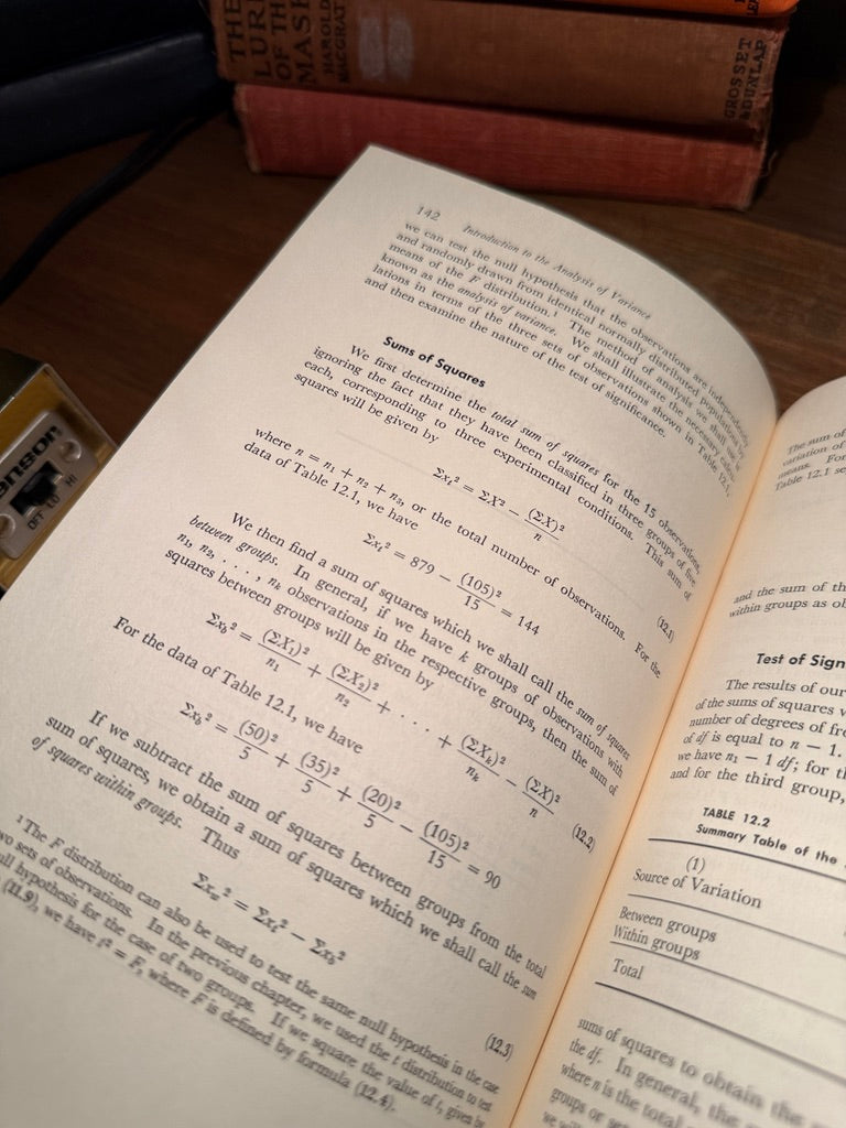 Allen L. Edwards Statistical Analysis 1960 Revised Edition Academic Text