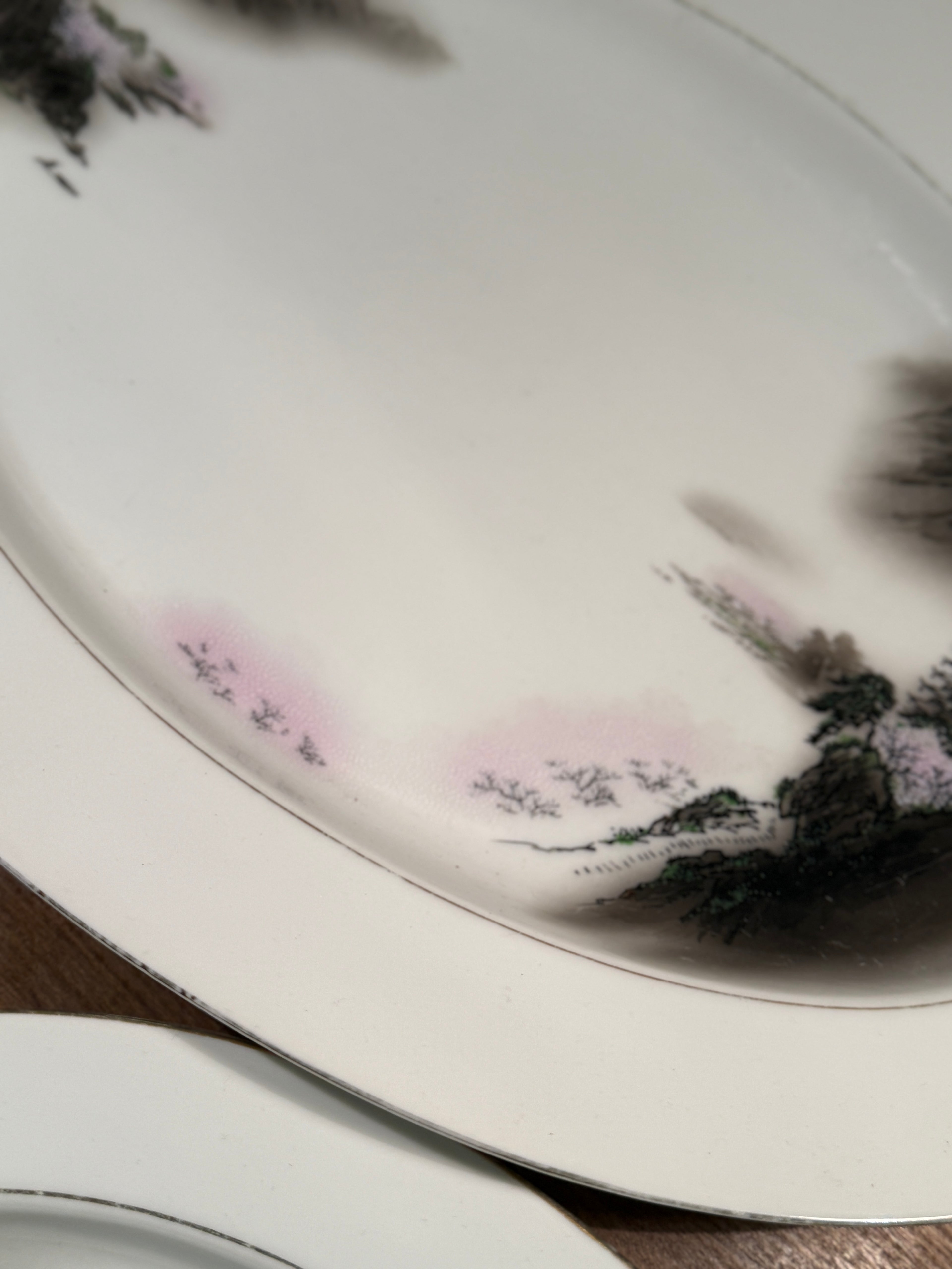 Fukagawa Arita Hand-Painted Porcelain Dinnerware Set, Japan, Late 1940s