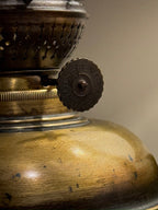 C. 1900–1930 English Brass Oil Lamp With Kosmos-Brenner Burner