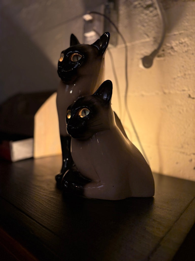 Porcelain Siamese Cat Lamp, Mid-Century Figural (c 1952)