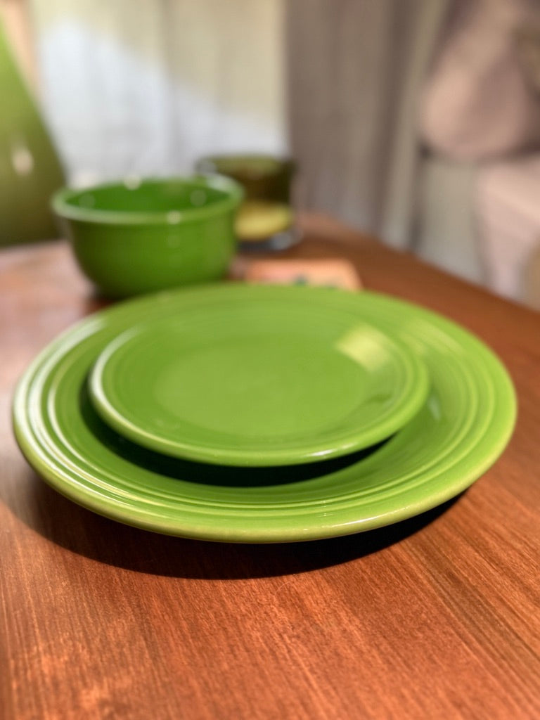 Fiesta Green Dinnerware Set (c. 1936–1951) | Homer Laughlin Earthenware