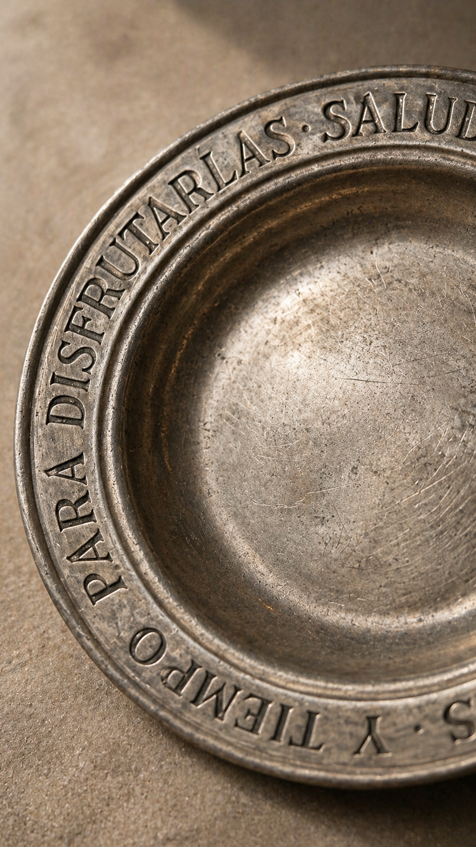 Vintage Spanish Pewter Toast Plate “Para Disfrutar…” c. 1960s–1980s