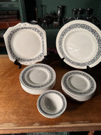 Antique George Jones Crescent Transferware Set of 20, c. 1893–1920