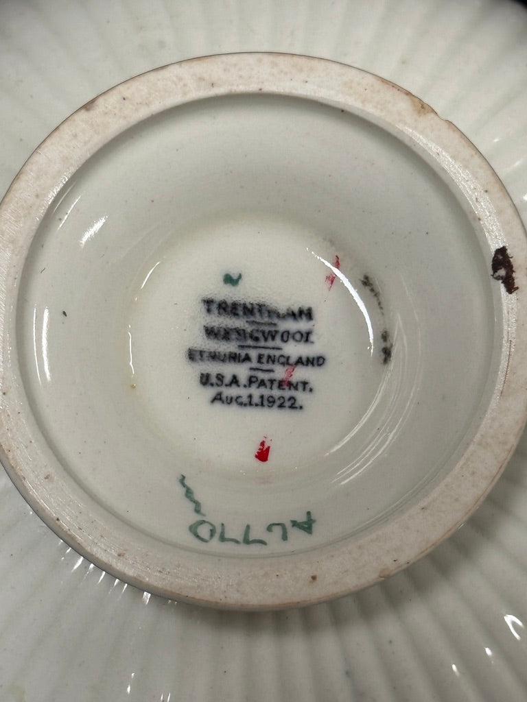 c. 1920s Wedgwood Trentham Double-Handled Cup