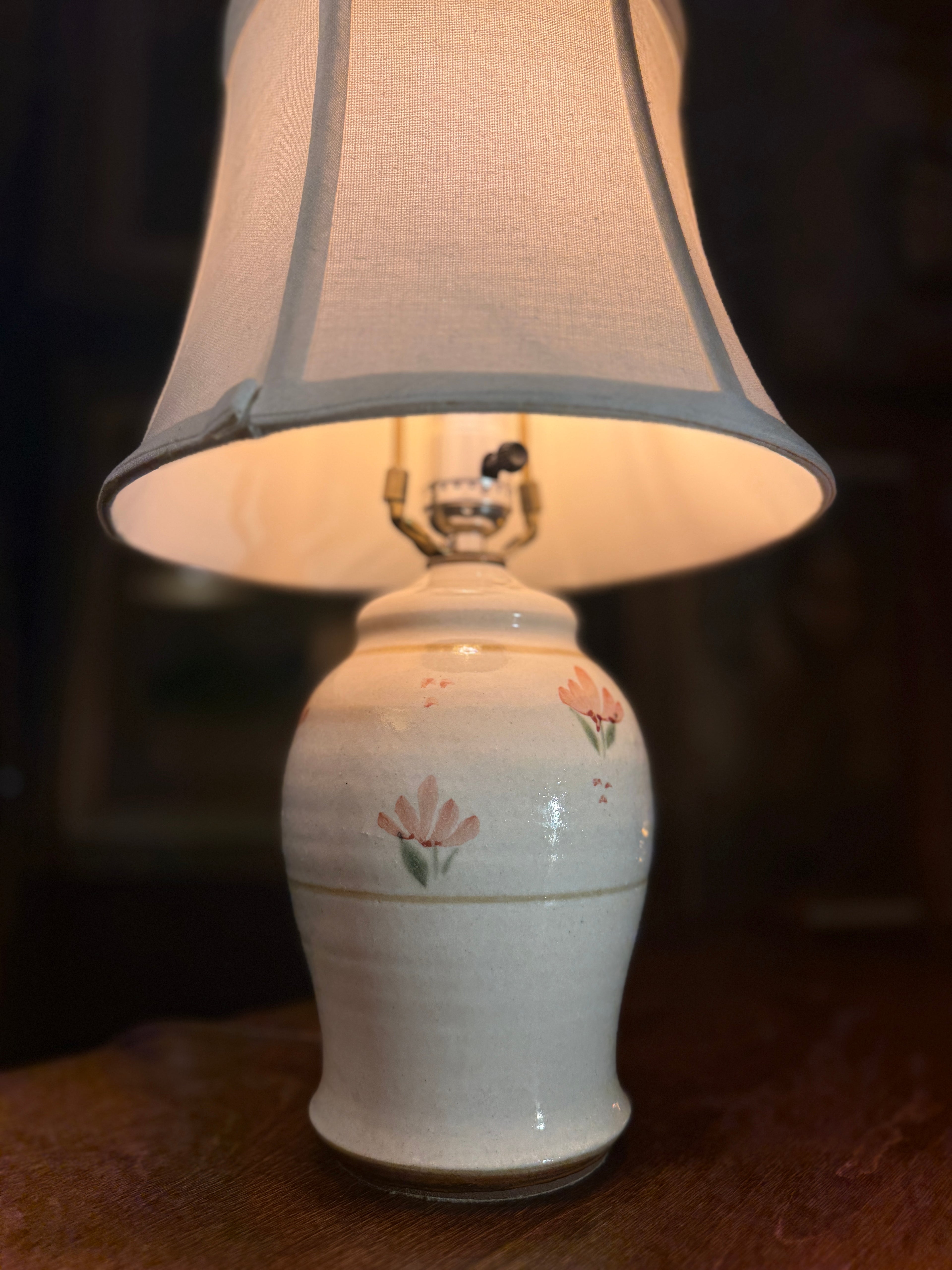 Vintage Hand-Painted Ceramic Floral Table Lamp (c. 1940s–1950s)