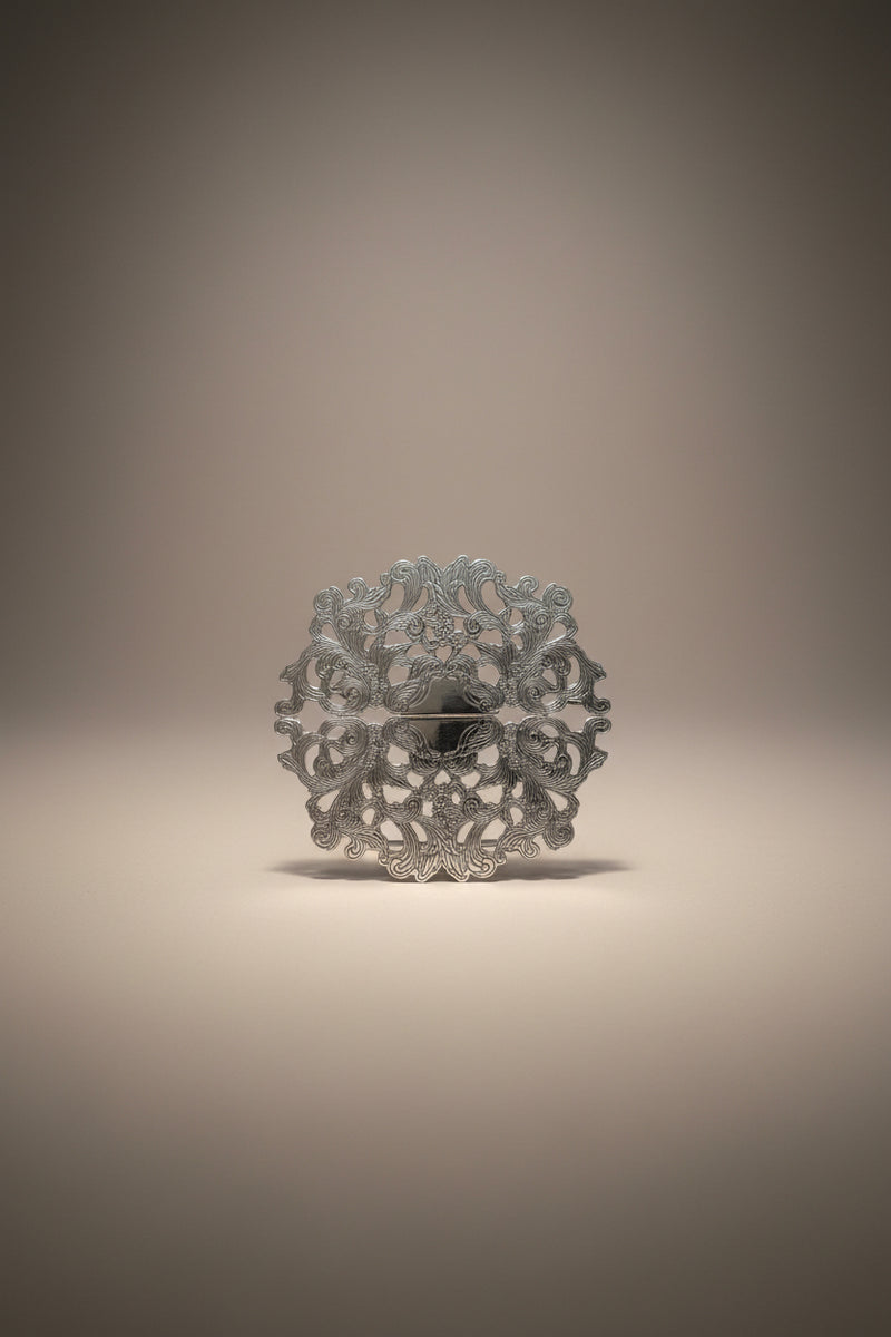 Vintage Expandable Silver-Plated Filigree Trivet (Mid-20th Century)