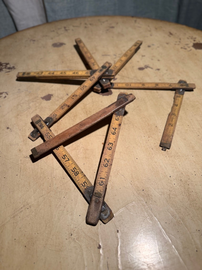 Vintage Wooden Carpenter Folding Rule – Early 20th Century 6-Ft Boxwood Measuring Tool