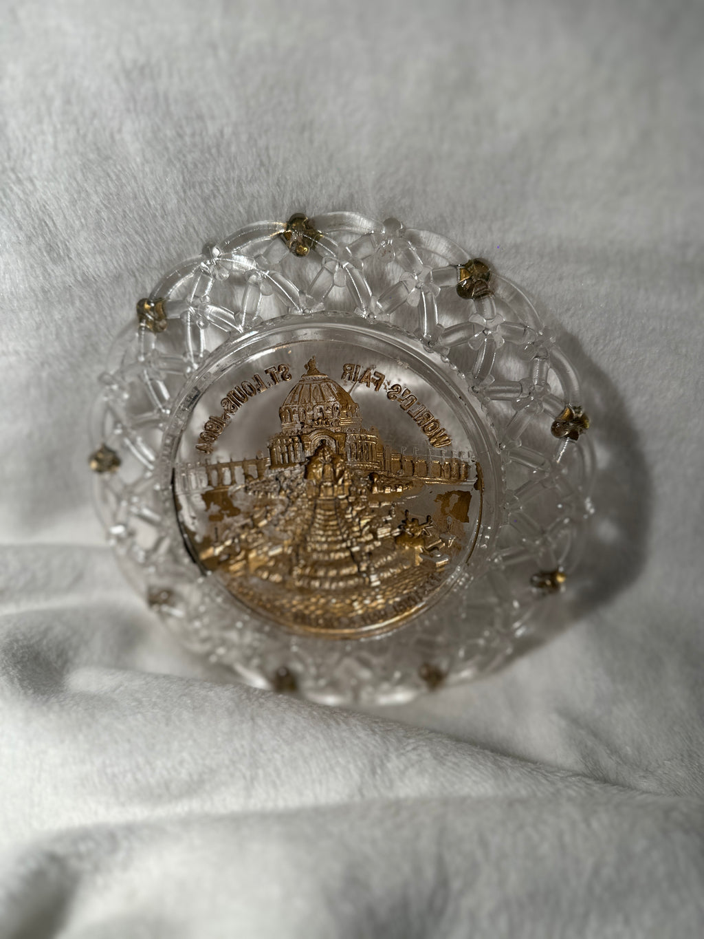 Antique 1904 St. Louis World’s Fair Pressed Glass Souvenir Plate, Festival Hall & Cascade Gardens