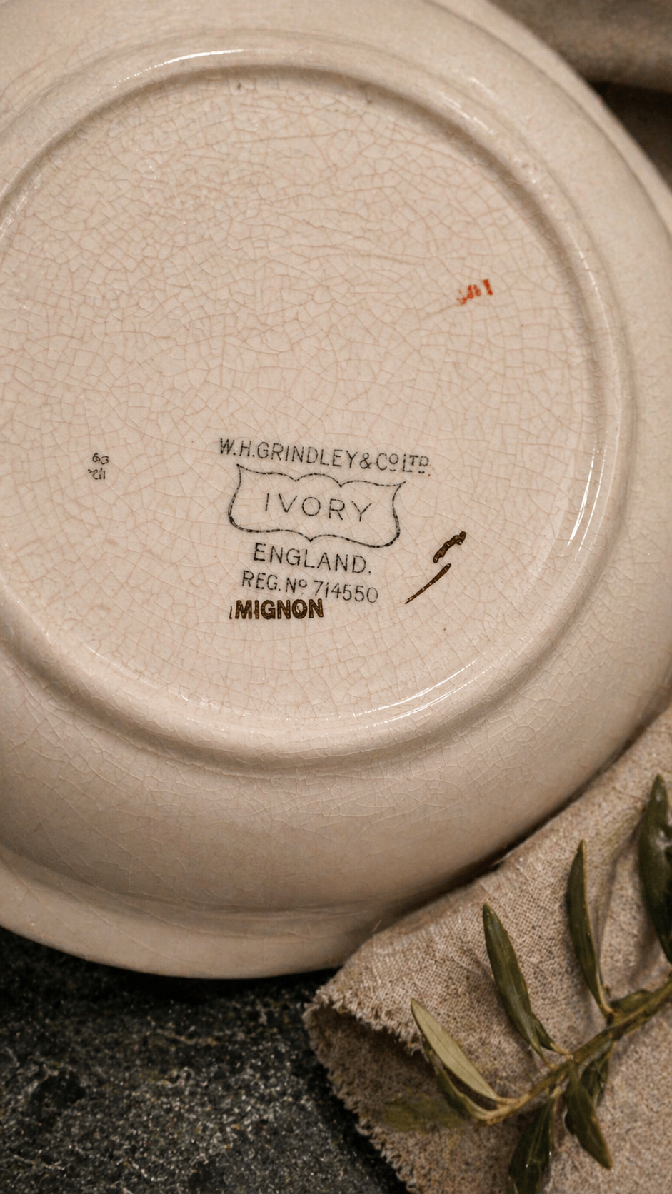 Antique W.H. Grindley “Mignon” Ivory Serving Bowl c. 1920s–1930s | Reno, NV Antiques