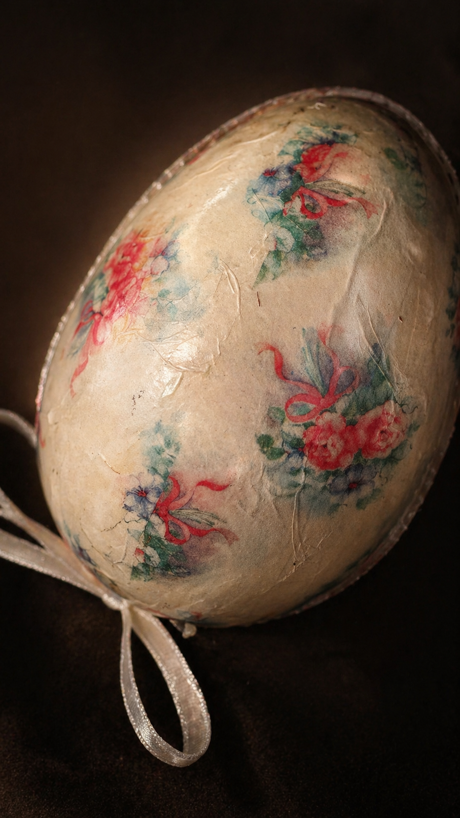 Vintage Floral Easter Egg Trinket Box c. 1970s