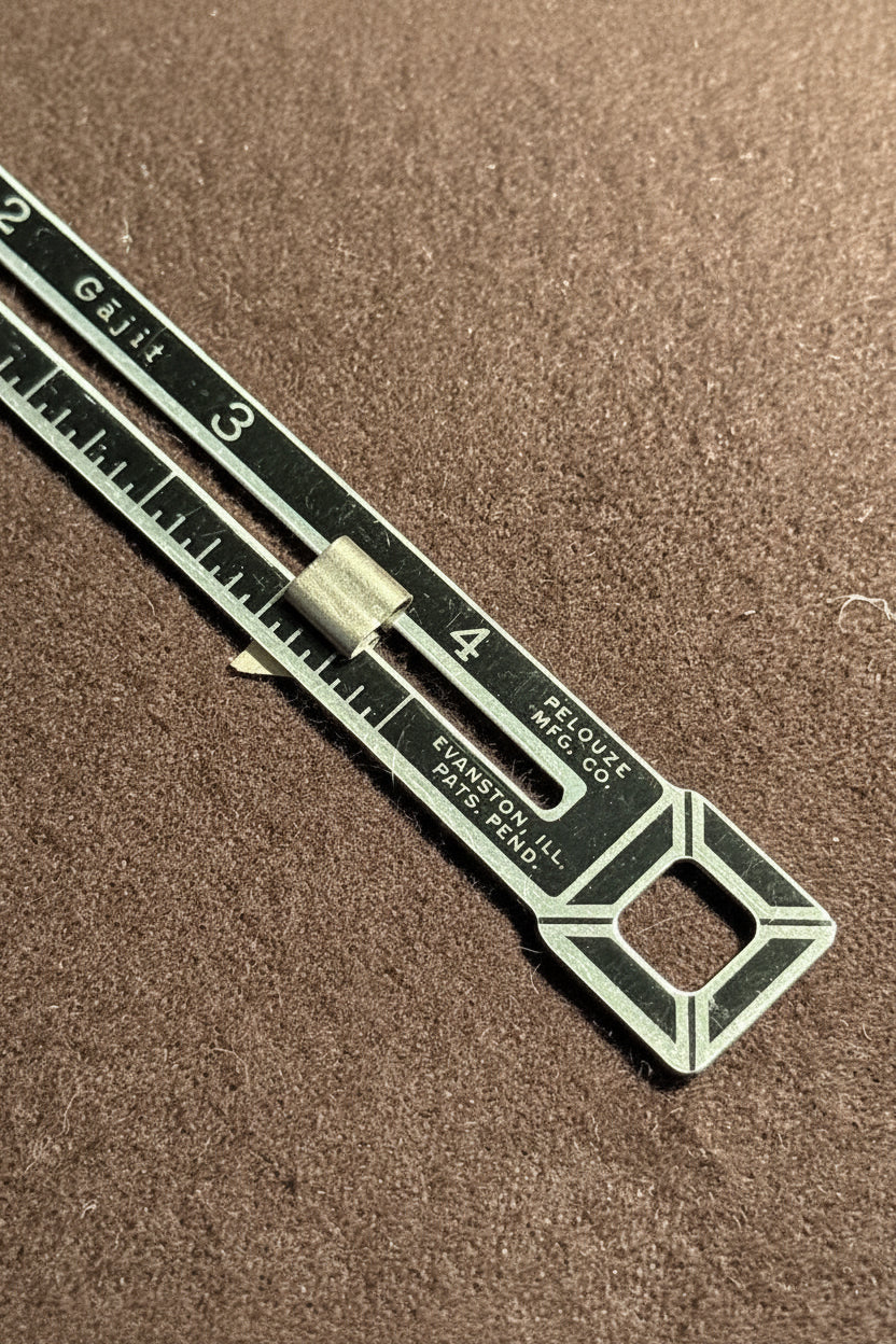 Vintage Pelouze Gajit 4-Inch Hem Gauge c. Mid-20th Century 1950s