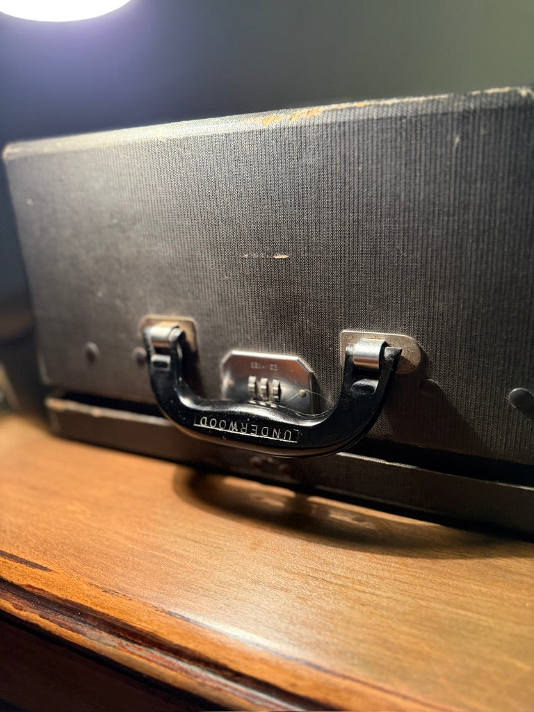 1936 Underwood Champion Portable Typewriter with Original Case