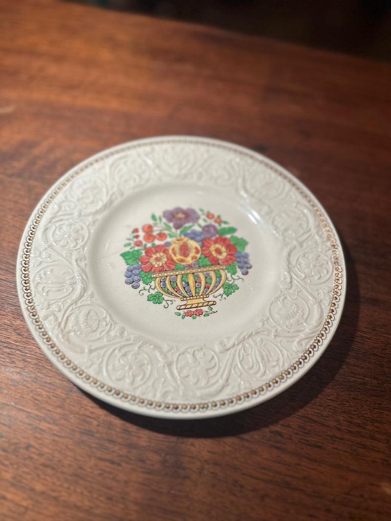 Wedgwood Patrician Plate in Cream Earthenware, Embossed Scrollwork Border with Polychrome Flower Basket and Hand-Gilt Beaded Rim, c. 1920–1940