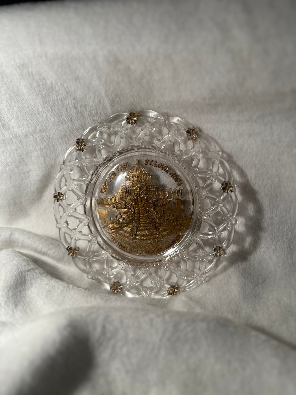 Antique 1904 St. Louis World’s Fair Pressed Glass Souvenir Plate, Festival Hall & Cascade Gardens