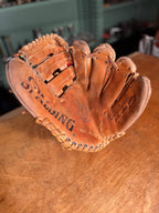 Vintage Spalding Carl Yastrzemski 42-5375 Baseball Glove, c. 1967–1978